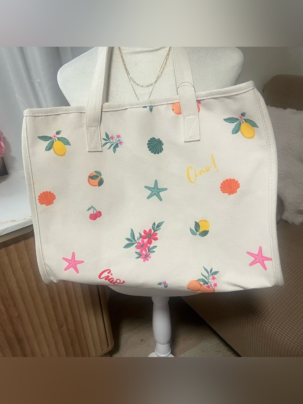 Canvas tote